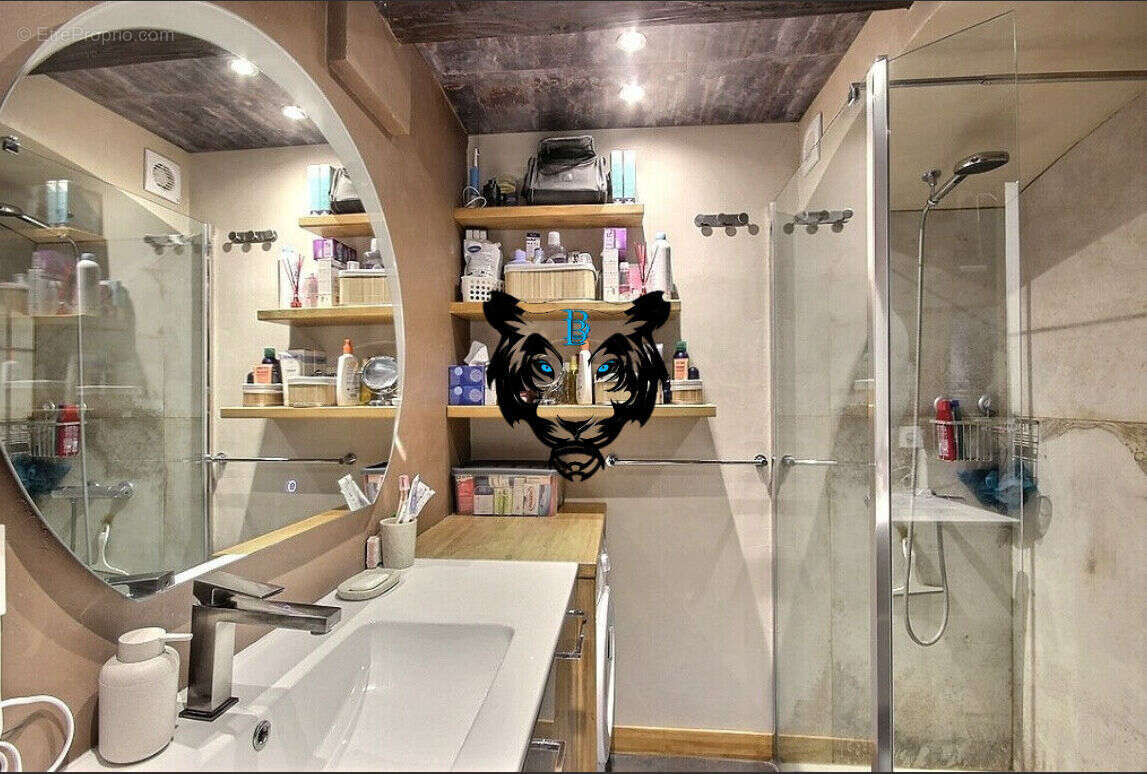 Appartement à LES ISSAMBRES