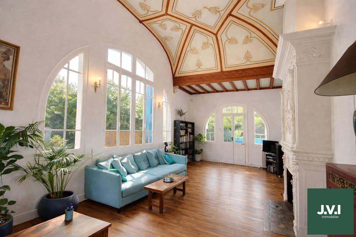 Maison à ENGHIEN-LES-BAINS