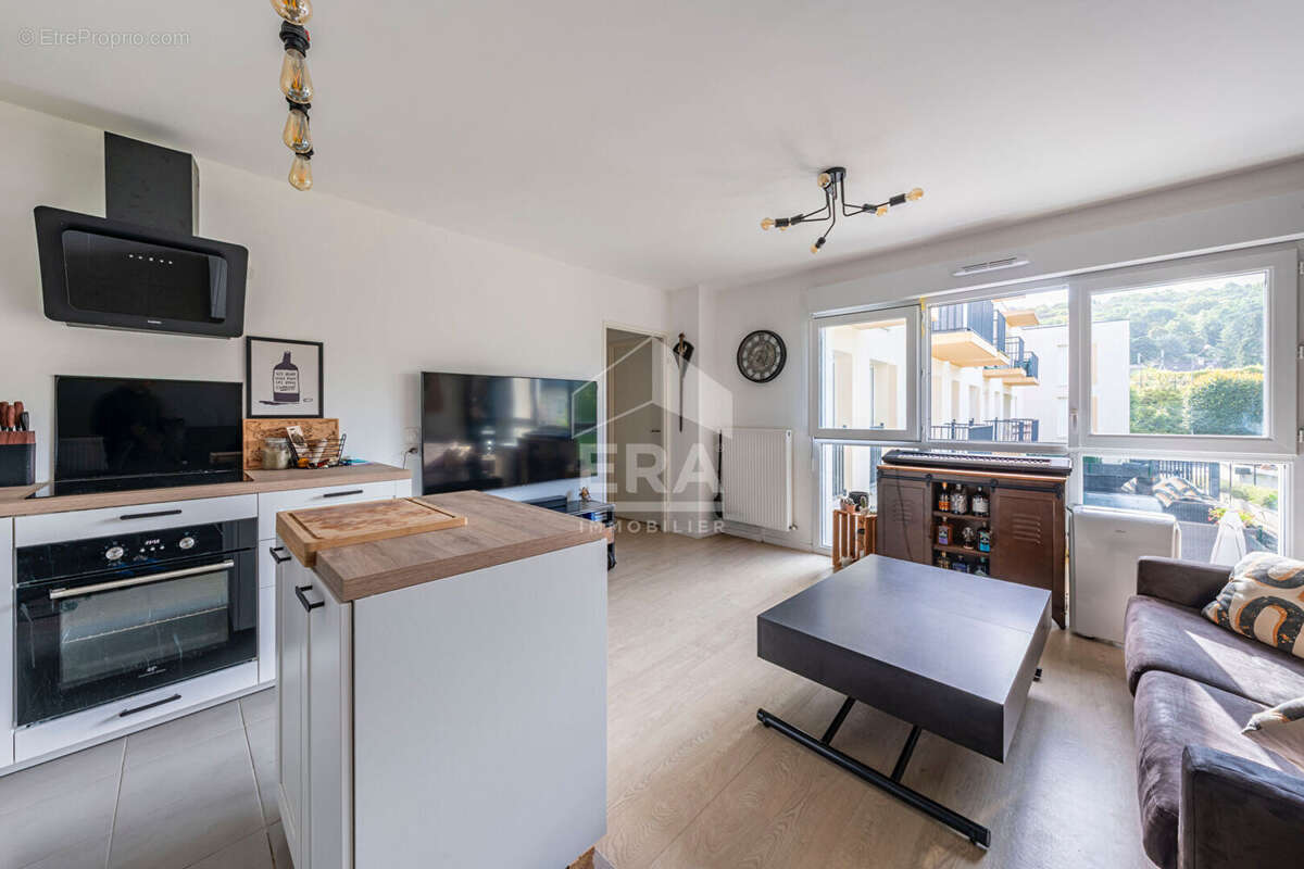 Appartement à LA FERTE-ALAIS