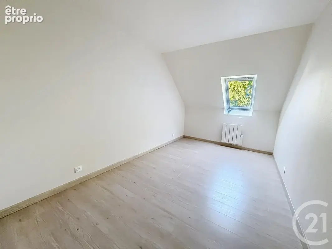 Maison 3 pièces 77 m² à vendre à Marolles-En-Brie (94440) - photo 9