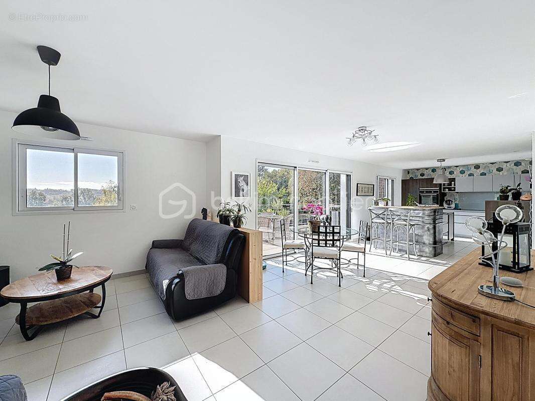 Maison à LA GACILLY