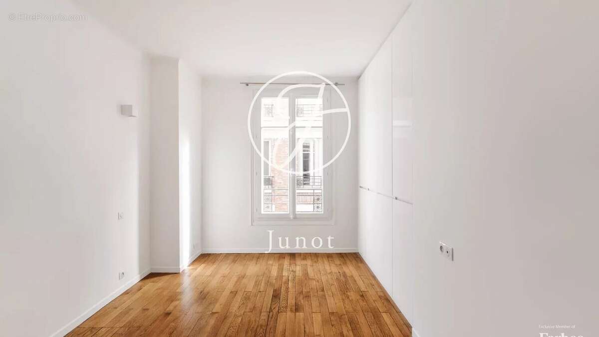 Appartement à PARIS-6E