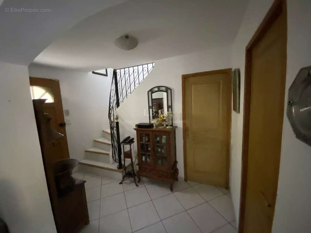 Maison à LA BOUILLADISSE