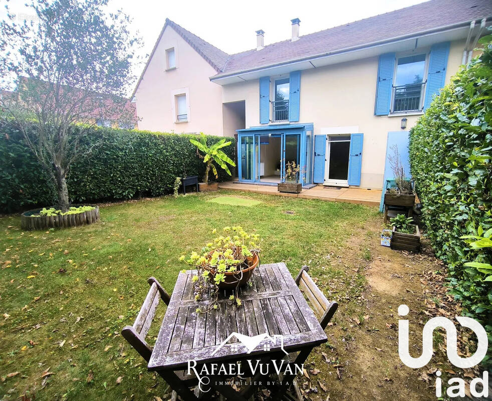 Photo 1 - Maison à NEUILLY-PLAISANCE