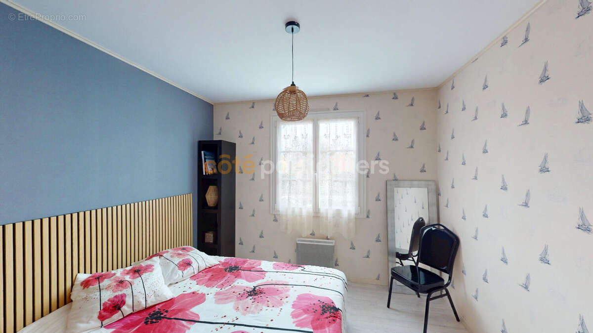 Maison à LES HERBIERS