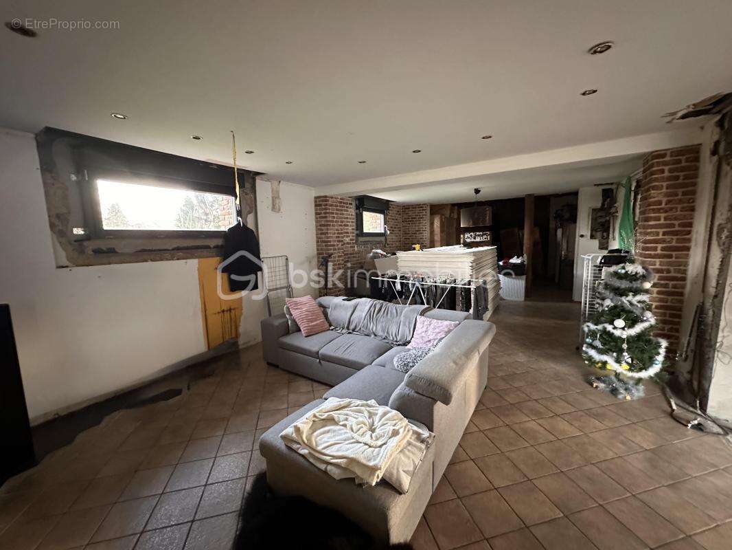 Maison à ECOURT-SAINT-QUENTIN