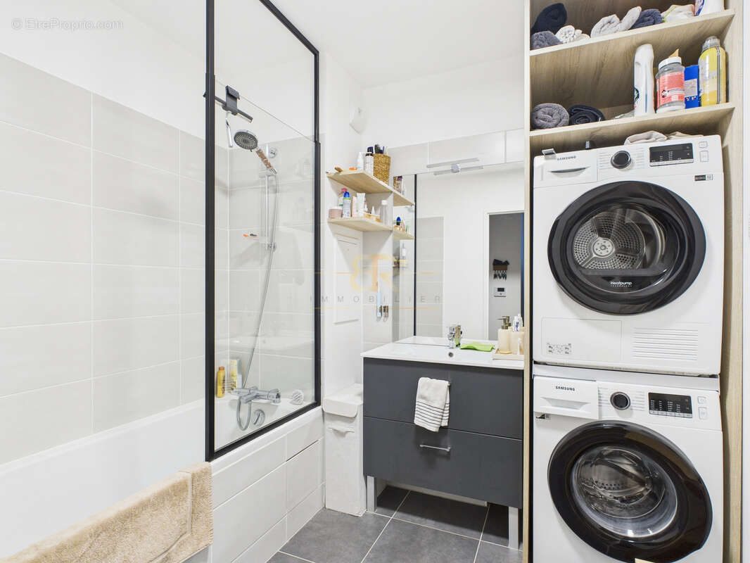 Appartement à ASNIERES-SUR-SEINE