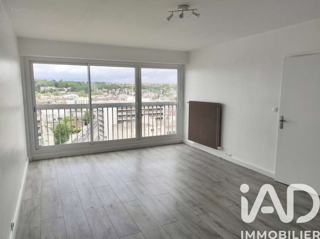 Photo 2 - Appartement à JUVISY-SUR-ORGE