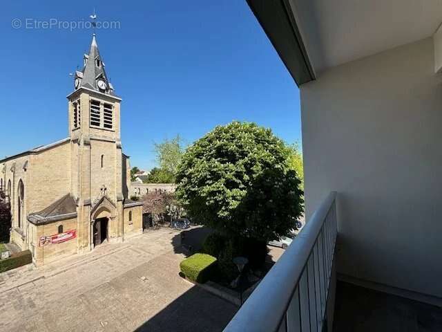 Appartement à SAINT-GRATIEN