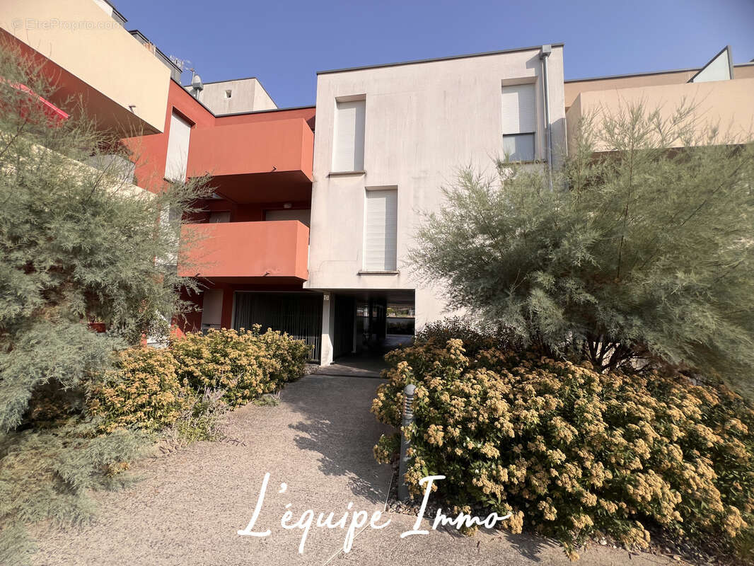 T2 rdc avec balcon et double parking en sous-sol - photo 7