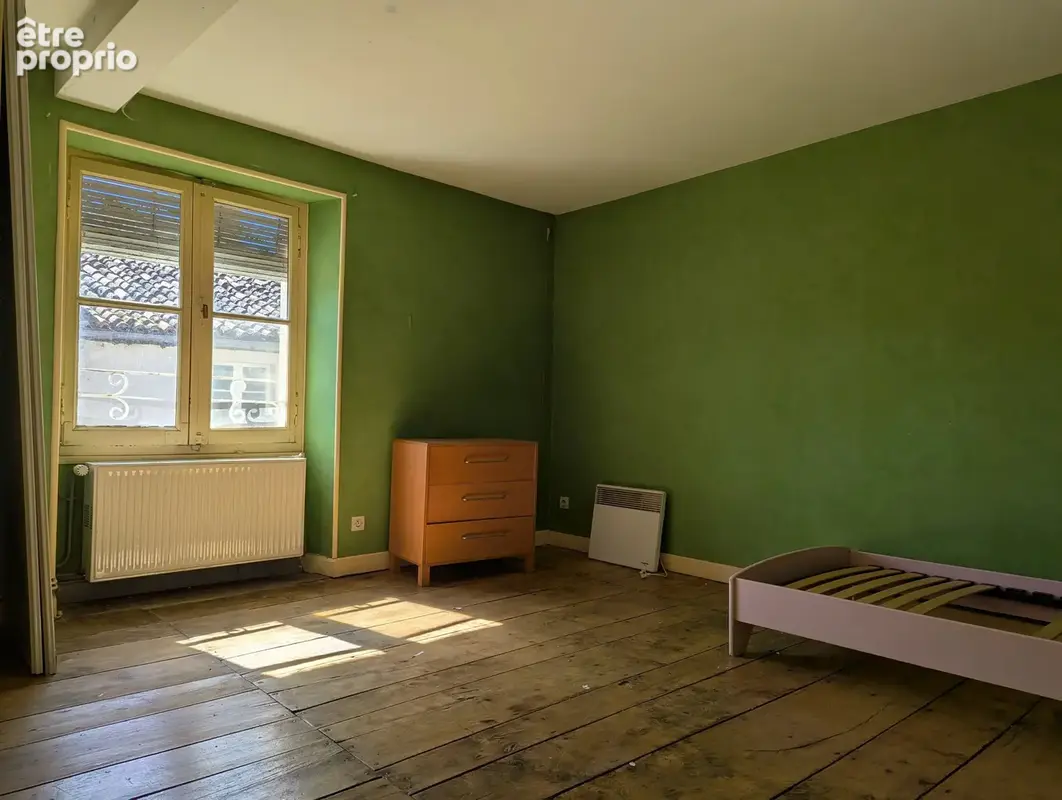 Grande maison de ville de 4 chambres, idéalement située à Montmorillon - photo 10