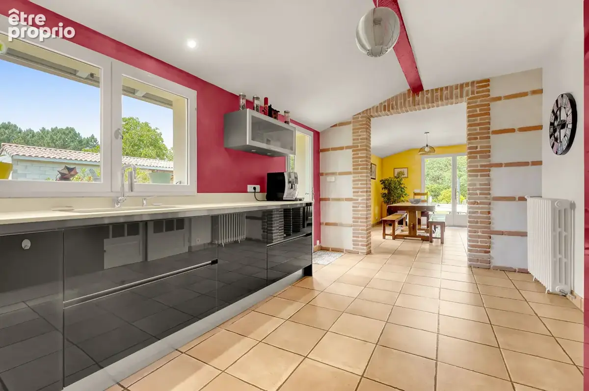 Toulousaine rénovée de 209 m² avec Jardin & Piscine - photo 4