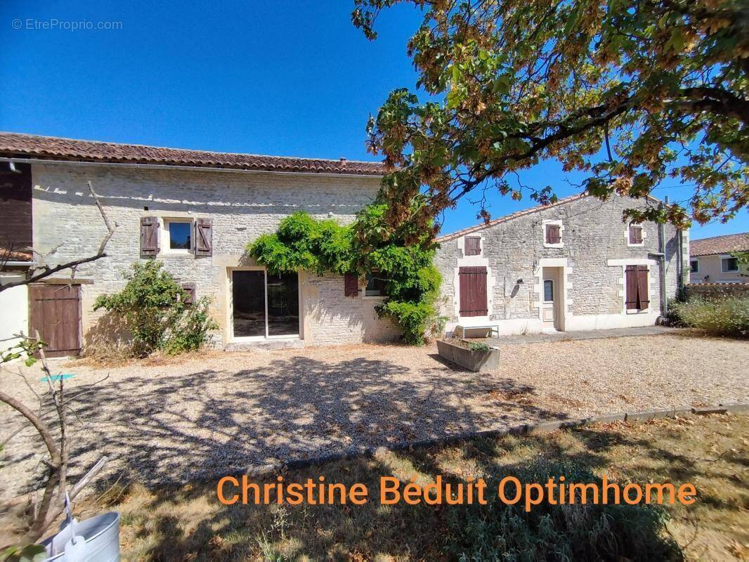 Maison à RANVILLE-BREUILLAUD