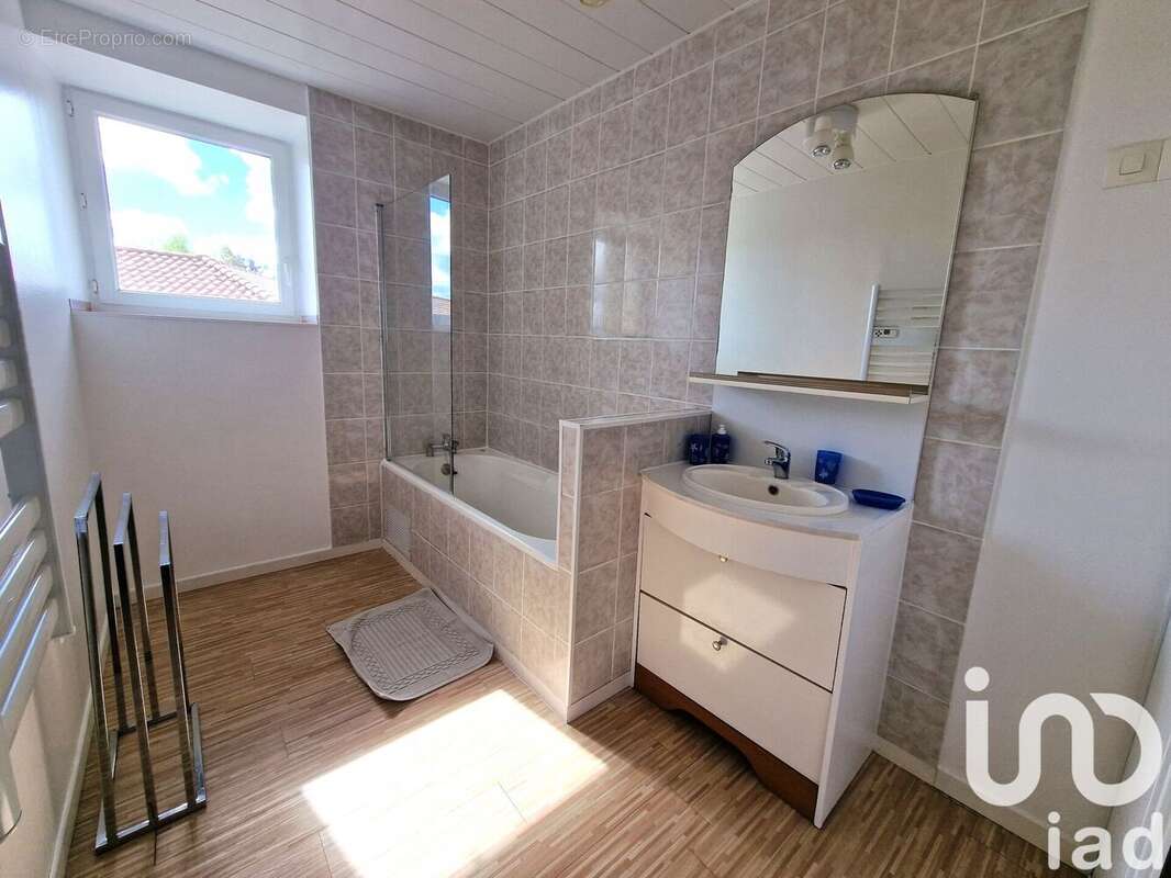 Photo 9 - Maison à MONCOUTANT