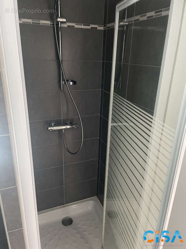 Appartement à VERDERONNE