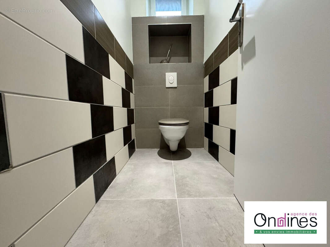 WC - Appartement à HAGUENAU