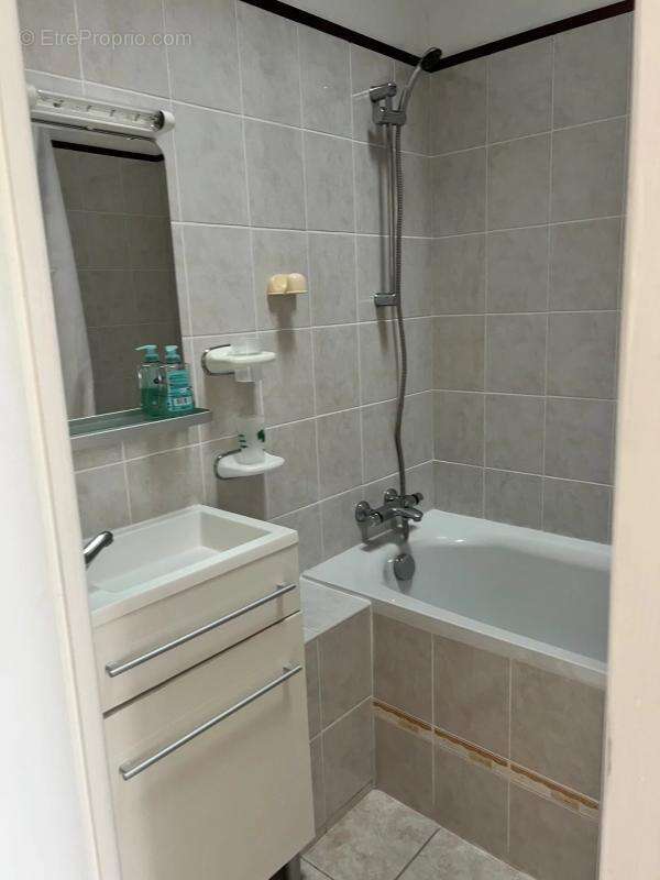 Maison à PORT-DES-BARQUES