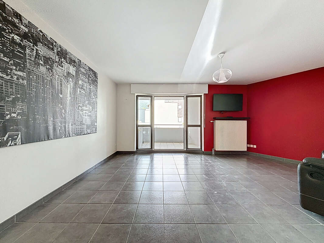 Appartement à LA MOTTE-SERVOLEX