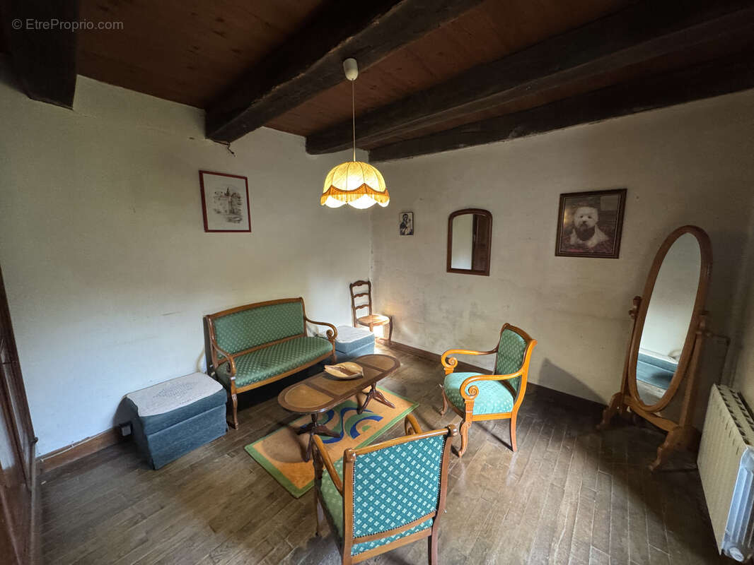 Maison à LIGINIAC
