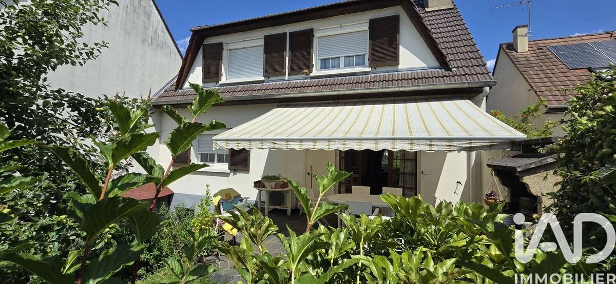 Photo 1 - Maison à RIS-ORANGIS