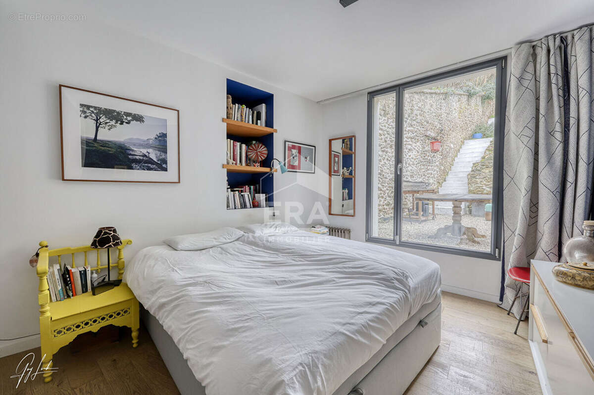 Maison à VILLE-D'AVRAY