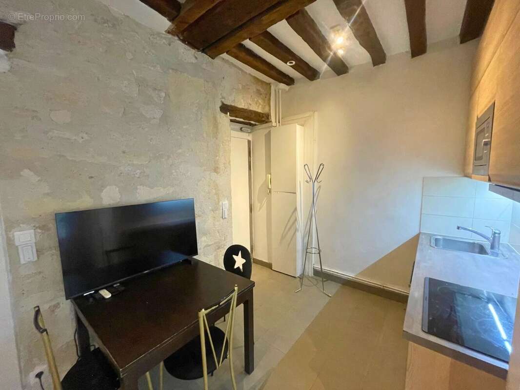 Appartement à PARIS-6E