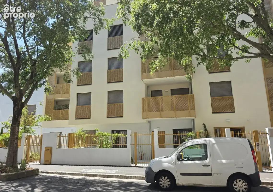 Appartement 4 pièces 89 m² à vendre à Villeurbanne (69100) - photo 2