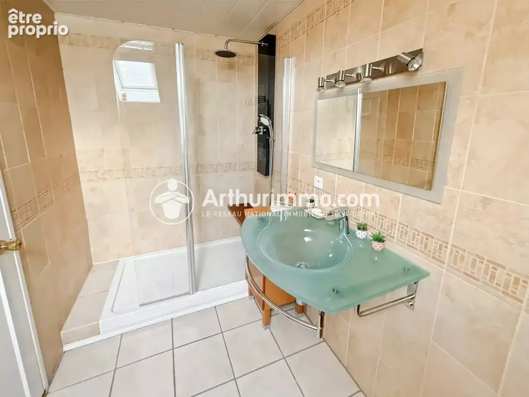 Maison 173 m² à Saint-Germain-Les-Corbeil  - photo 5