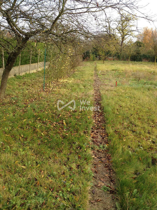 Terrain à SAINT-JUST-EN-CHAUSSEE