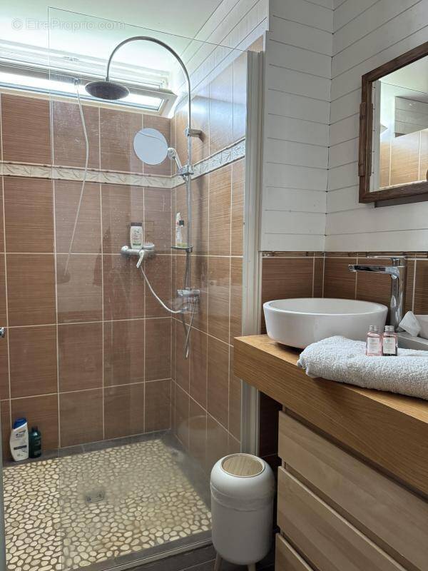 Appartement à CHAMPAGNE-AU-MONT-D'OR
