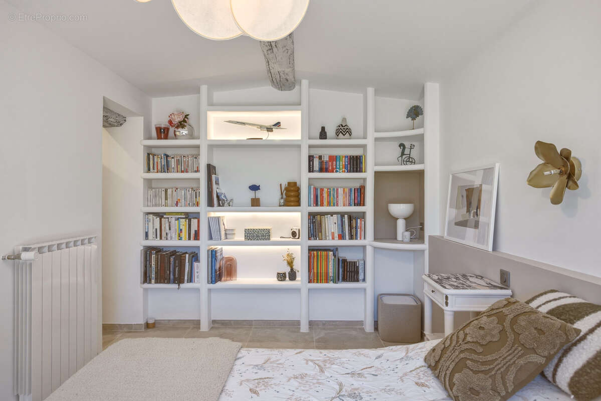 Maison à LA COLLE-SUR-LOUP