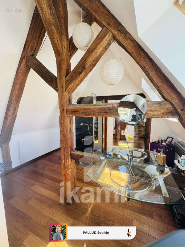 Maison à MORANGLES