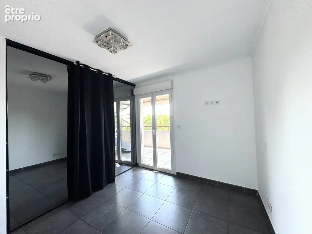 Appartement 2 pièces dernier étage avec rooftop privatif - photo 5