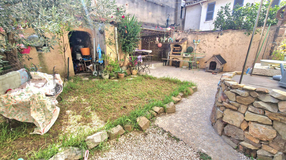 Maison à LA SEYNE-SUR-MER