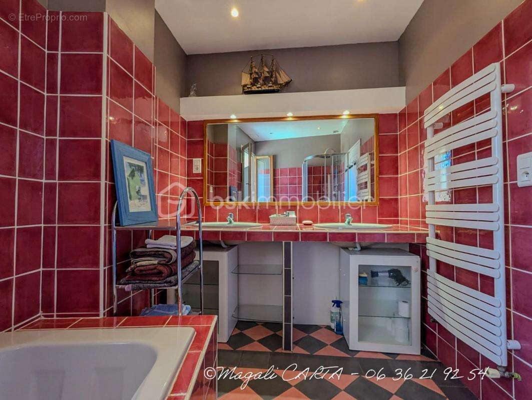 Appartement à OLLIOULES