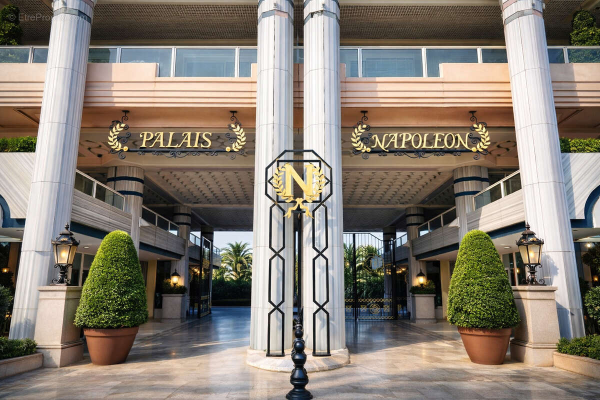Appartement à VALLAURIS