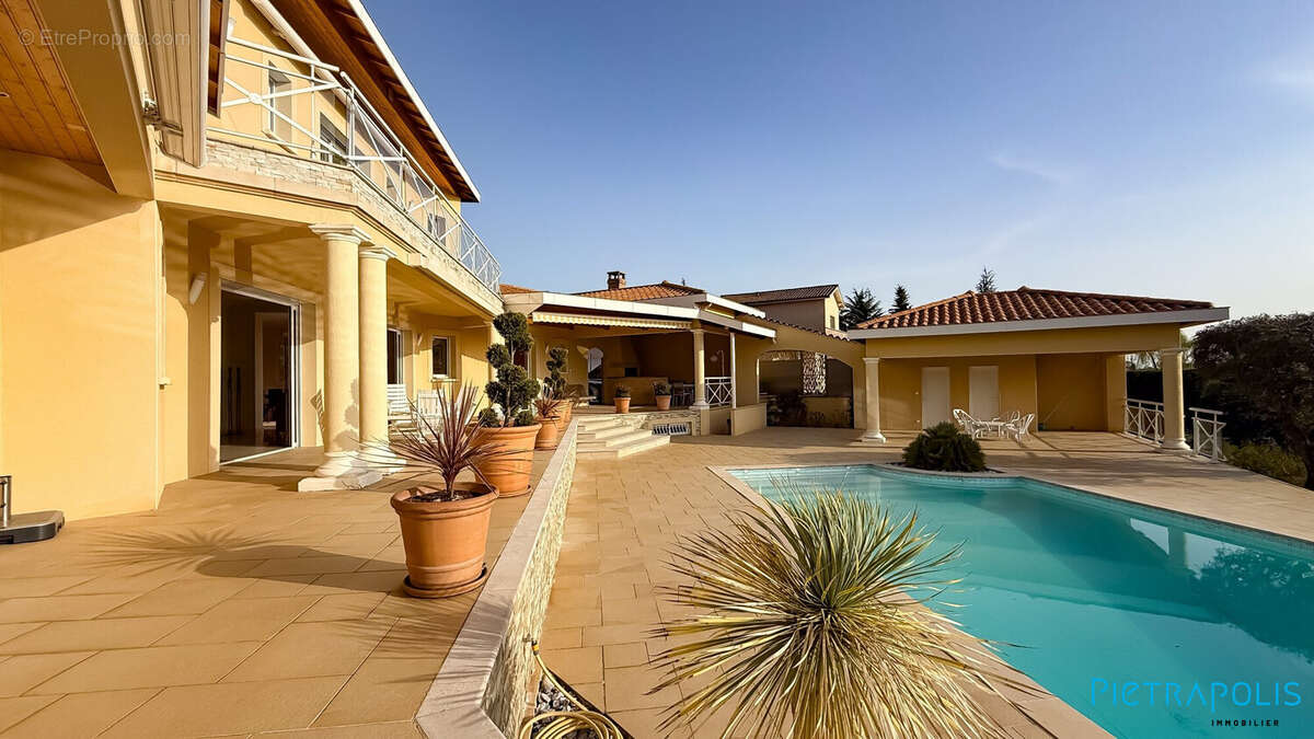 Maison à LIMONEST
