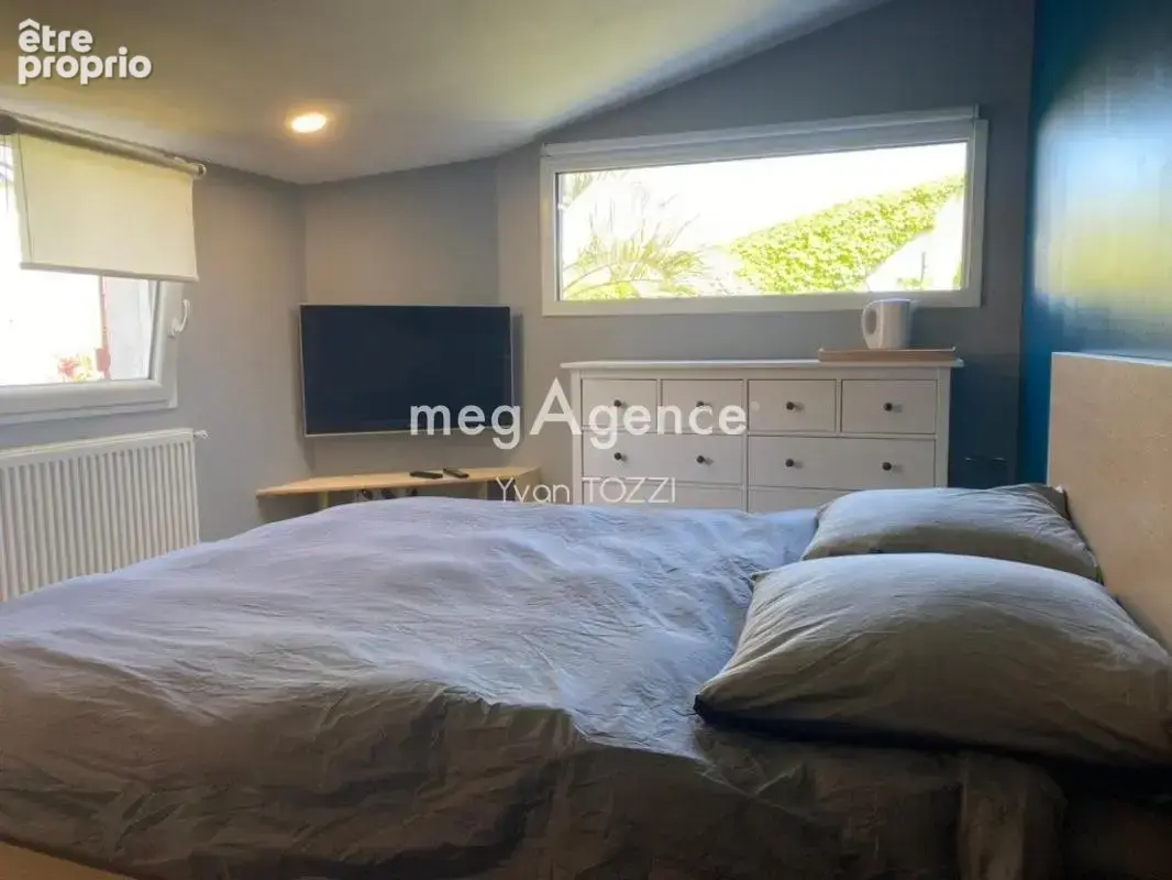 Maison en pierre  5 chambres avec piscine et atelier - photo 4