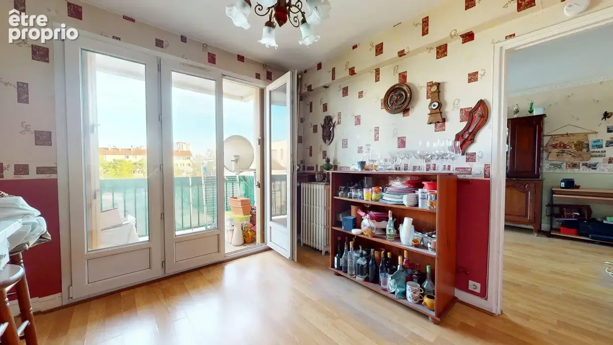 Appartement F3 dans le centre-ville de DRANCY - photo 6