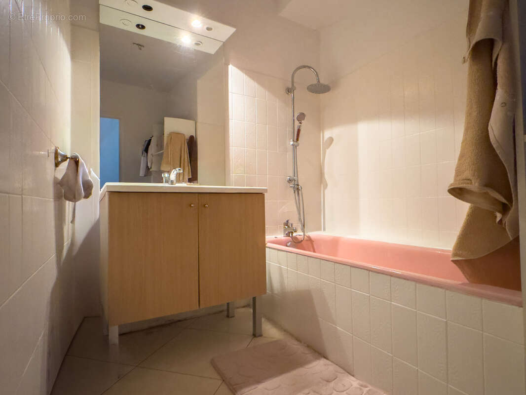 Maison à SAINT-SYMPHORIEN-SOUS-CHOMERAC