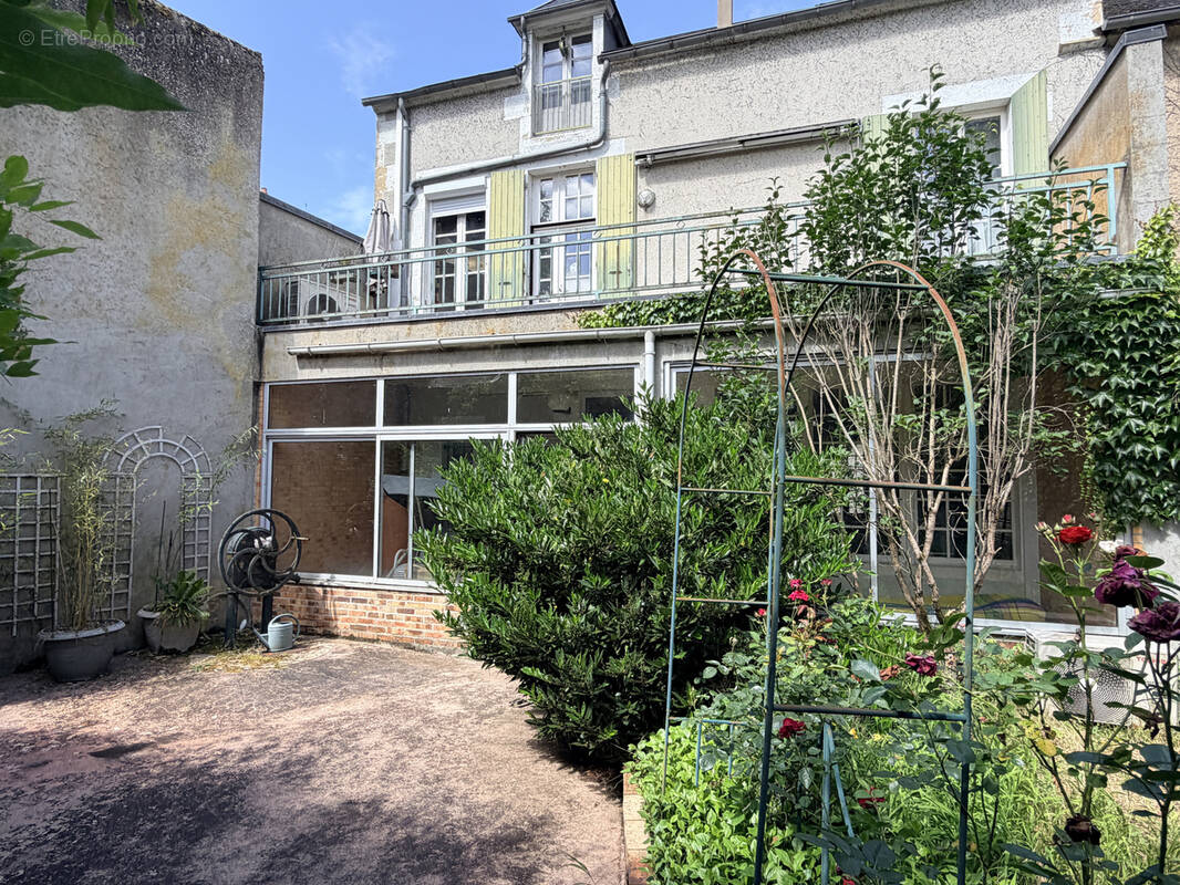 Maison à PREMERY