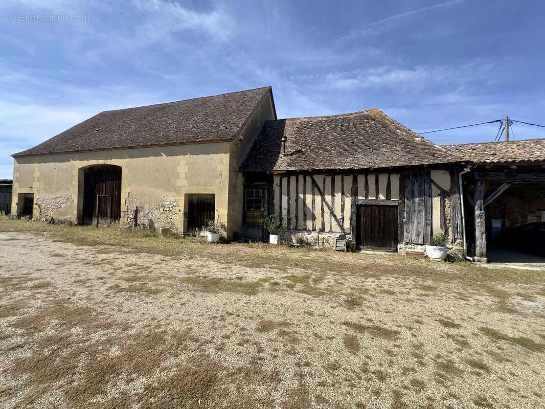 Maison à LAMONZIE-SAINT-MARTIN