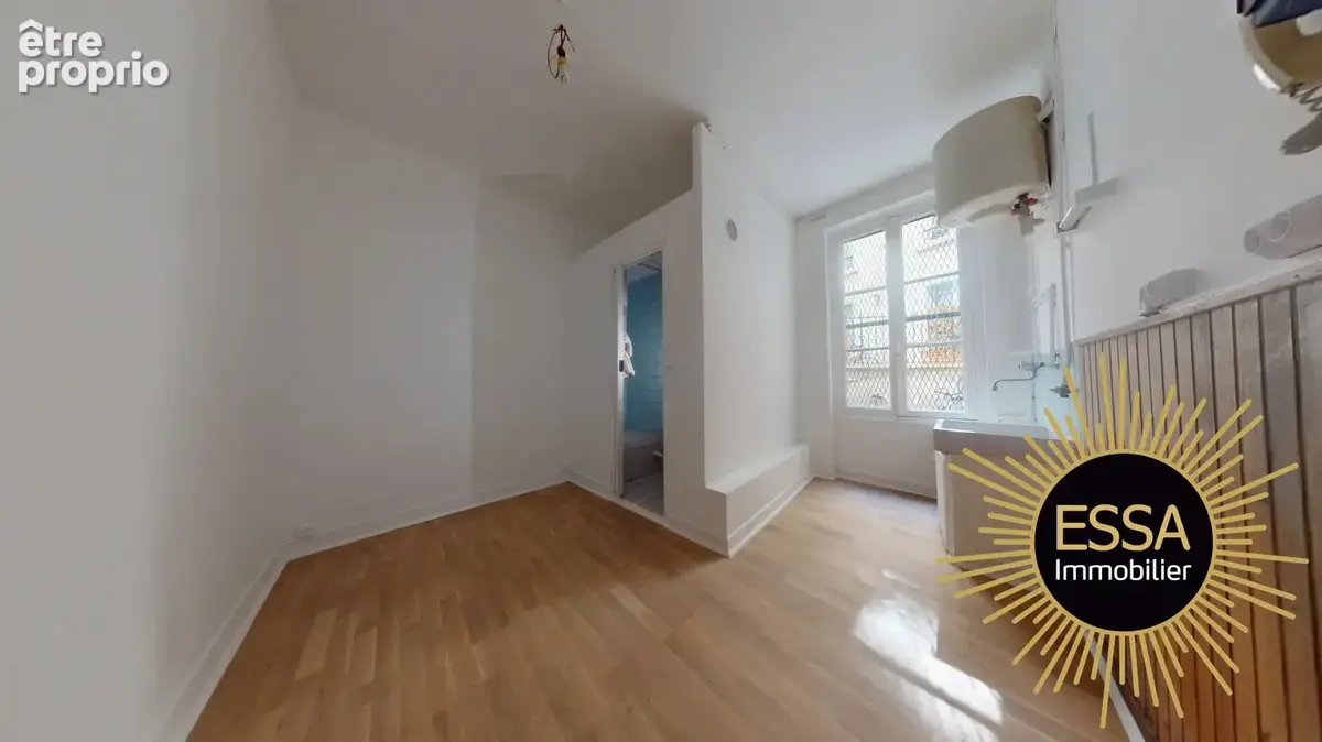 Appartement 1 pièce 10 m² à vendre à Paris-18e (75018) - photo 2