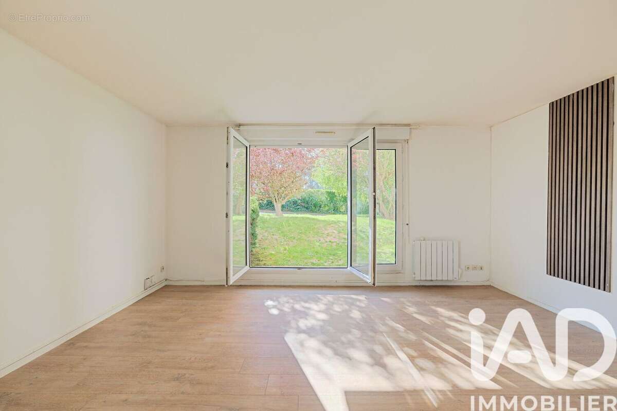 Photo 3 - Appartement à LAGNY-SUR-MARNE
