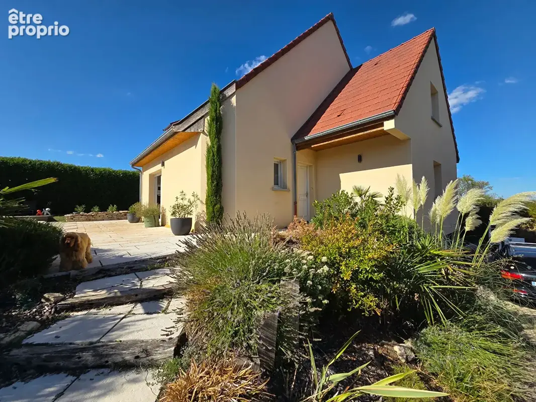 Maison Daix 7 pièce(s) 173 m2 - photo 2