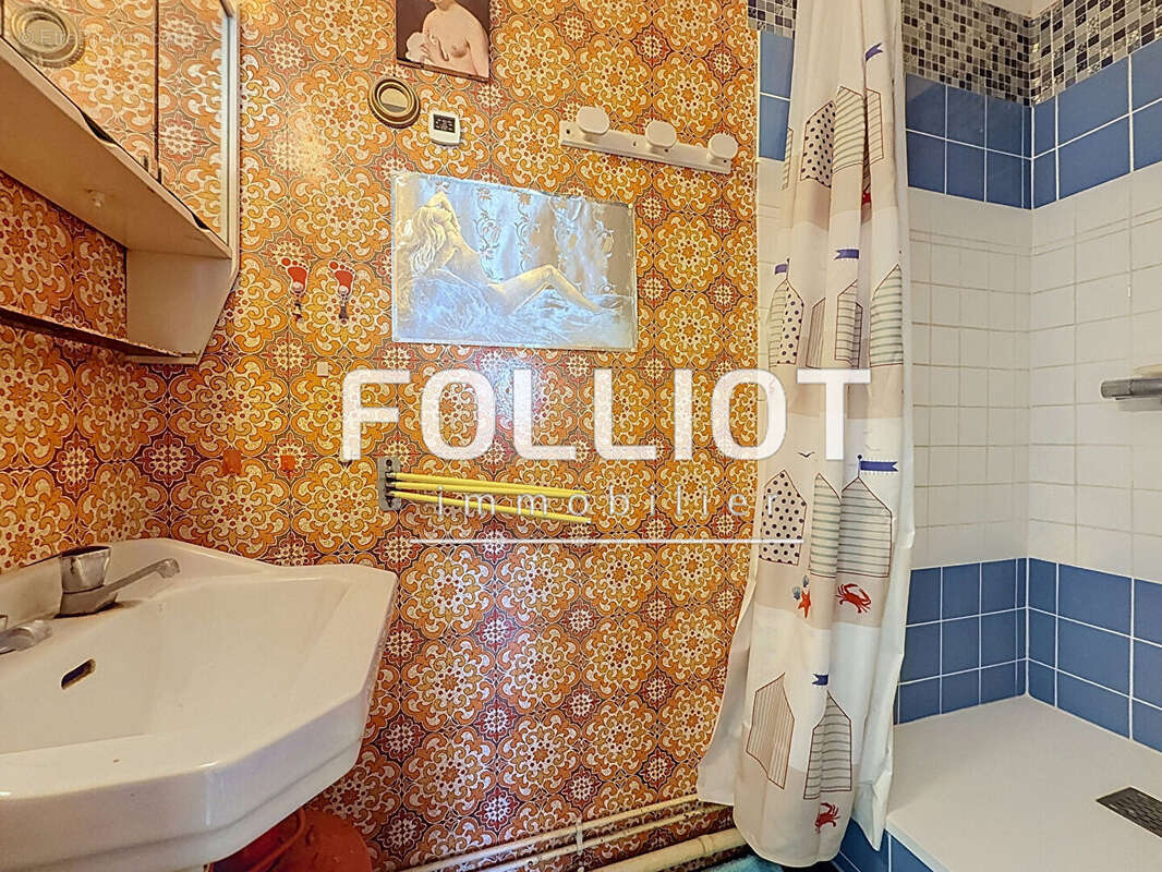 A Vendre Appartement Vue mer avec GARAGE à Barneville Plage - photo 11