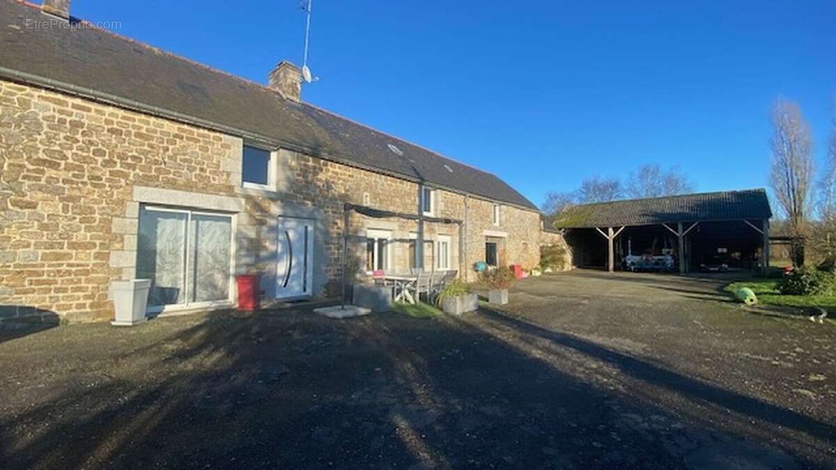 IMG2835 - Maison à MONTOURS