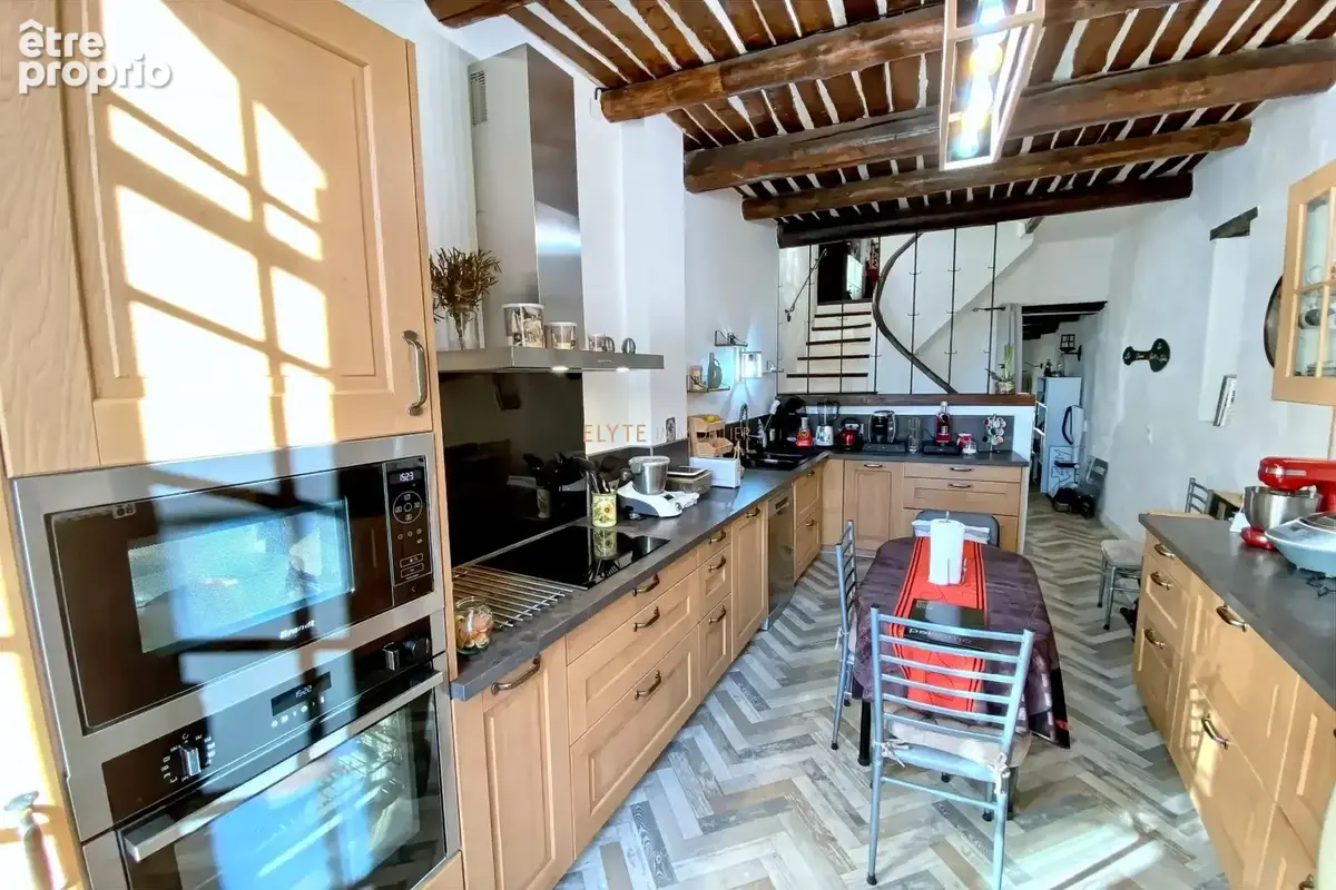 Maison 3 pièces 110 m² à vendre à Saint-Chamas (13250) - photo 2