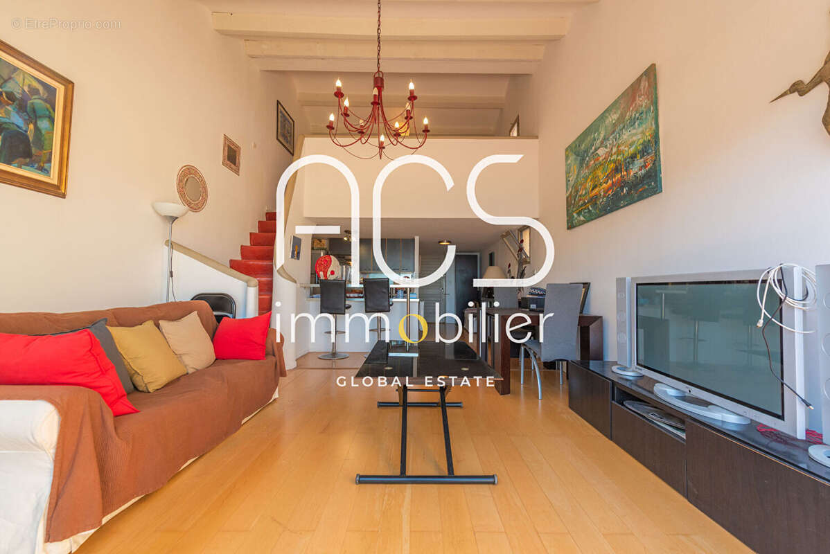 Appartement à SAUSSET-LES-PINS