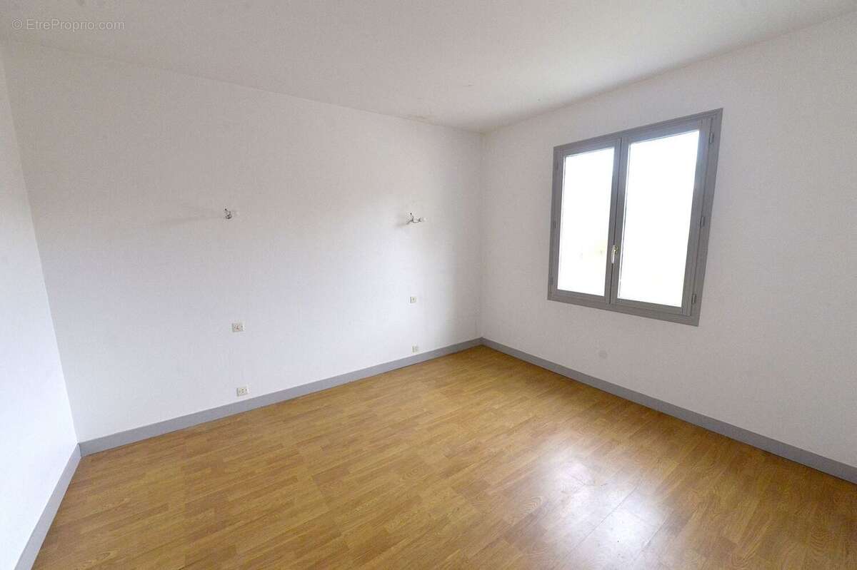 Maison à SAINT-GEORGES-DE-DIDONNE